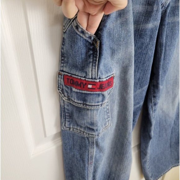 Vintage TOMMY HILFIGER Men's Size 30X30 Medium Wash Baggy Denim Carpenter Jeans - Picture 4 of 11